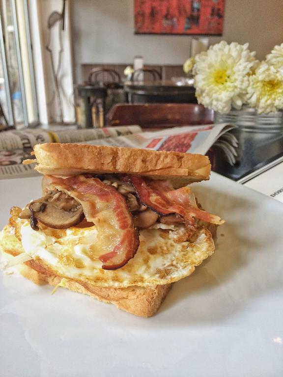 Bed&Breakfast Kod Smilje Belgrado Buitenkant foto