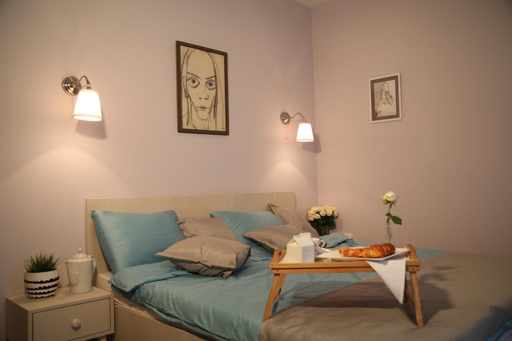 Bed&Breakfast Kod Smilje Belgrado Kamer foto