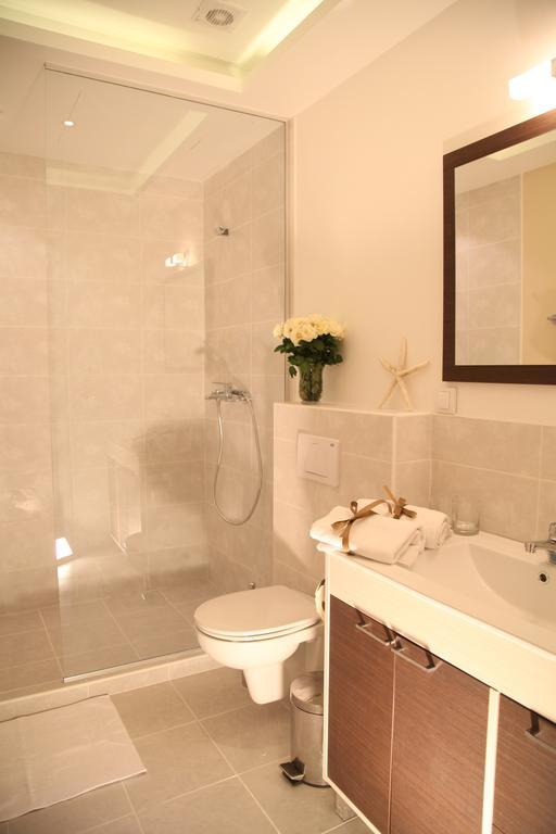 Bed&Breakfast Kod Smilje Belgrado Buitenkant foto