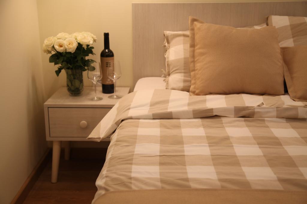 Bed&Breakfast Kod Smilje Belgrado Kamer foto